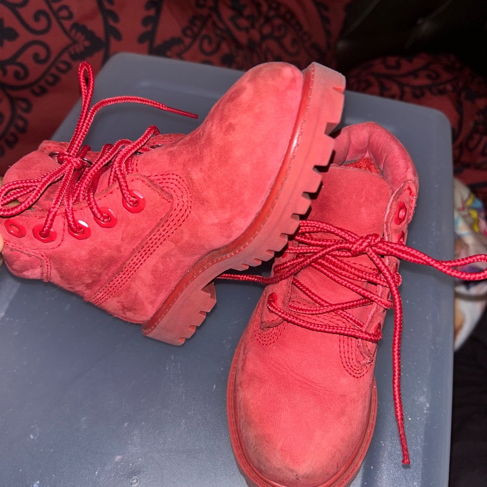 Toddler 8c red timberland